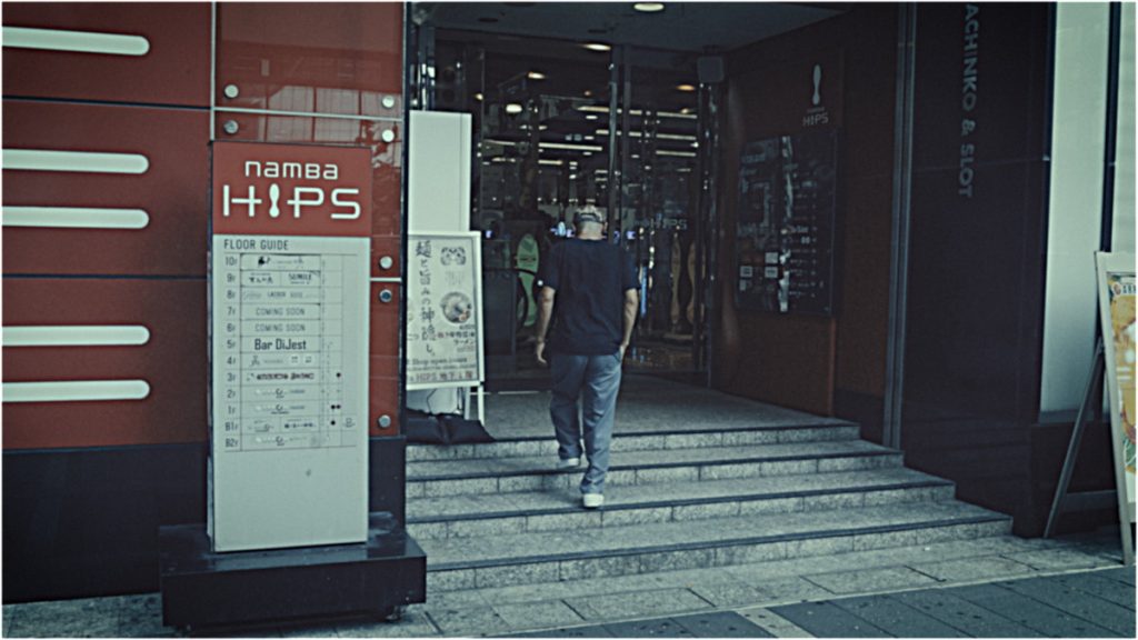 DAL IT YOURSELF Tシャツ-AD