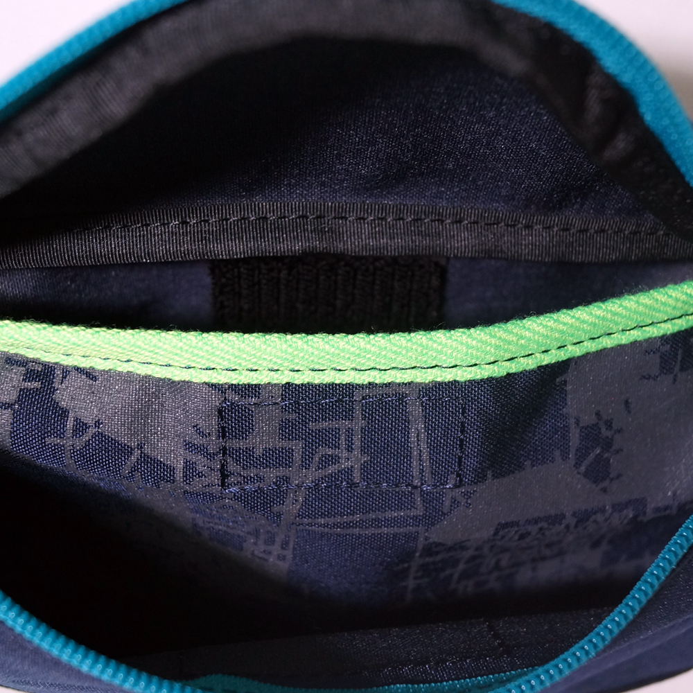 TRASHBREEDSTRASH×ACT コラボポシェット [TRASH BREEDS TRASH x ACT] NAVY