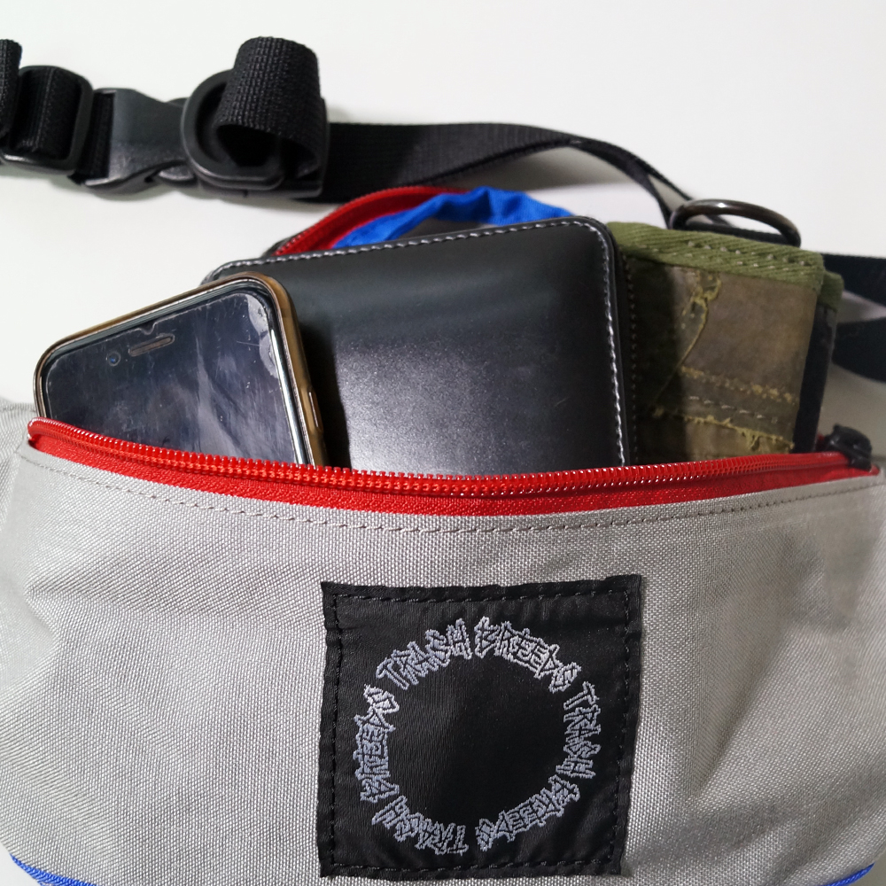 TRASHBREEDSTRASH×ACT コラボポシェット [TRASH BREEDS TRASH x ACT] SID